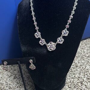 Silver Tone Rose Flower Necklace Pink AB Graduated Floral 18” necklace set